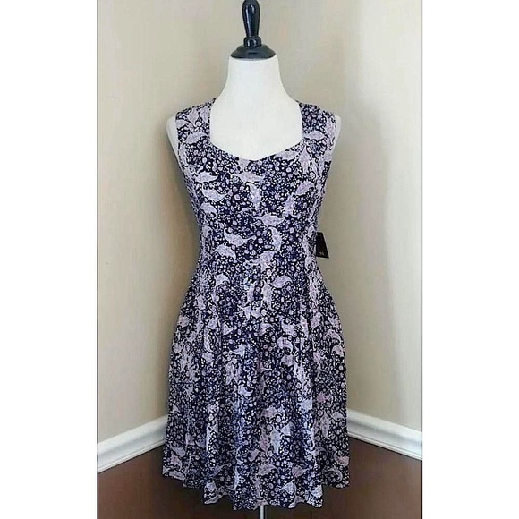 NWT Modcloth Ixia Navy Blue Ivory & Red Floral Paisley Skater Dress w Pockets S - Picture 1 of 9